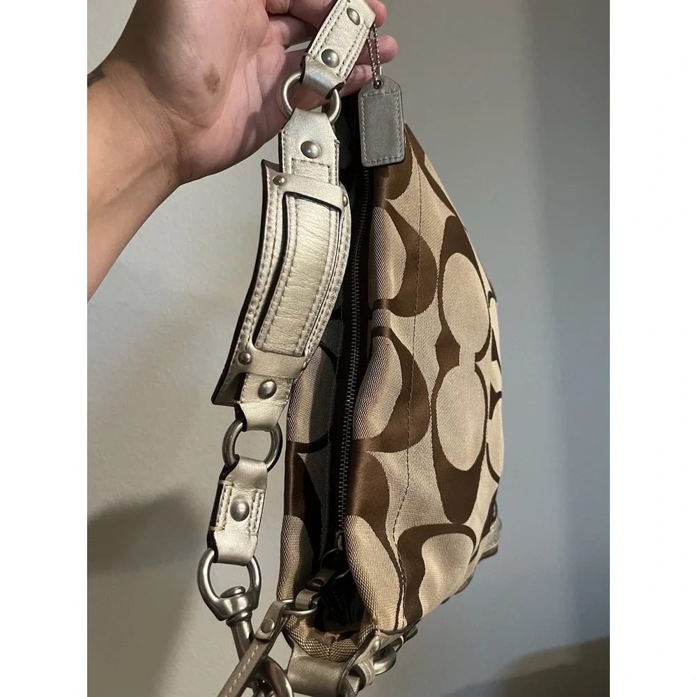 y2k‎ Coach Carly brown/tan signature canvas handbag with silver hardware Medium